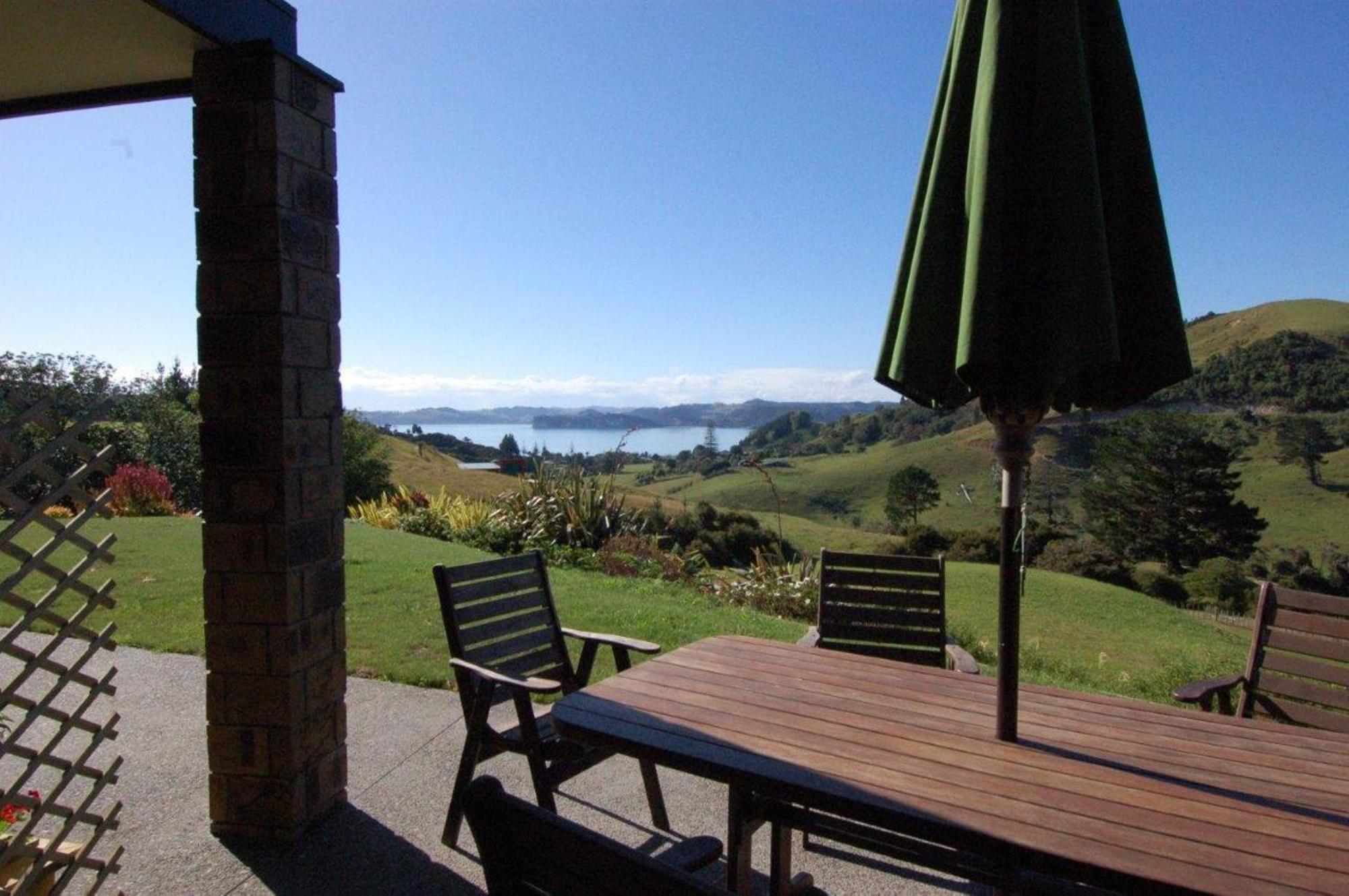 Ohuka Place Homestay Whitianga Exterior photo